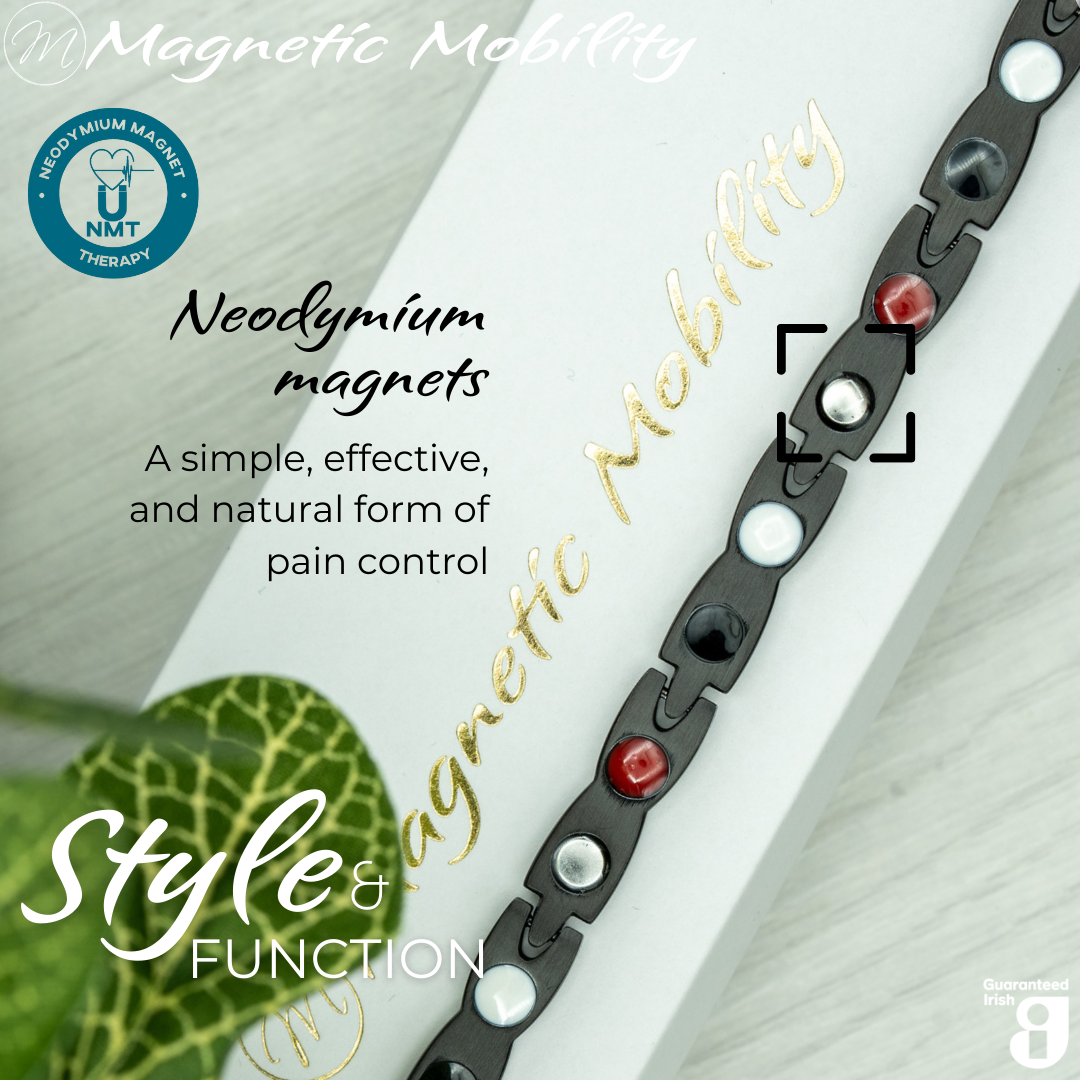 Snapdragon Night 4in1 magnetic bracelet from Magnetic Mobility, highlighting neodymium magnets which offer a simple, effective, and natural form of pain control. Perfect for alleviating arthritis, back pain, fibromyalgia, and more.