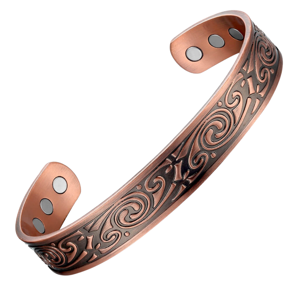 Feverfew Copper bracelet from Magnetic Mobility. A copper bracelet with a Celtic design. Featuring 6 strong neodymium magnets. Perfect for people with arthritis and back pain. 99% pure copper. 