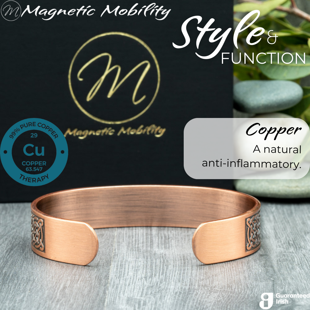 Back view of the Privet Copper bracelet from Magnetic Mobility. The view shows the open back of the bangle which gives easy adjustability for this copper bracelet. 